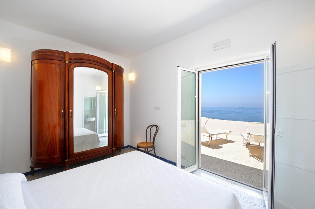 Appartement My Shazzy With Amazing Sea View Terrace à Praiano Chambre photo